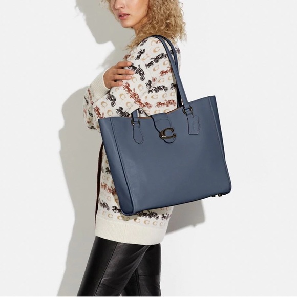 Coach Theo in Powder Blue - Brand new also on MP - Picture 4 of 12